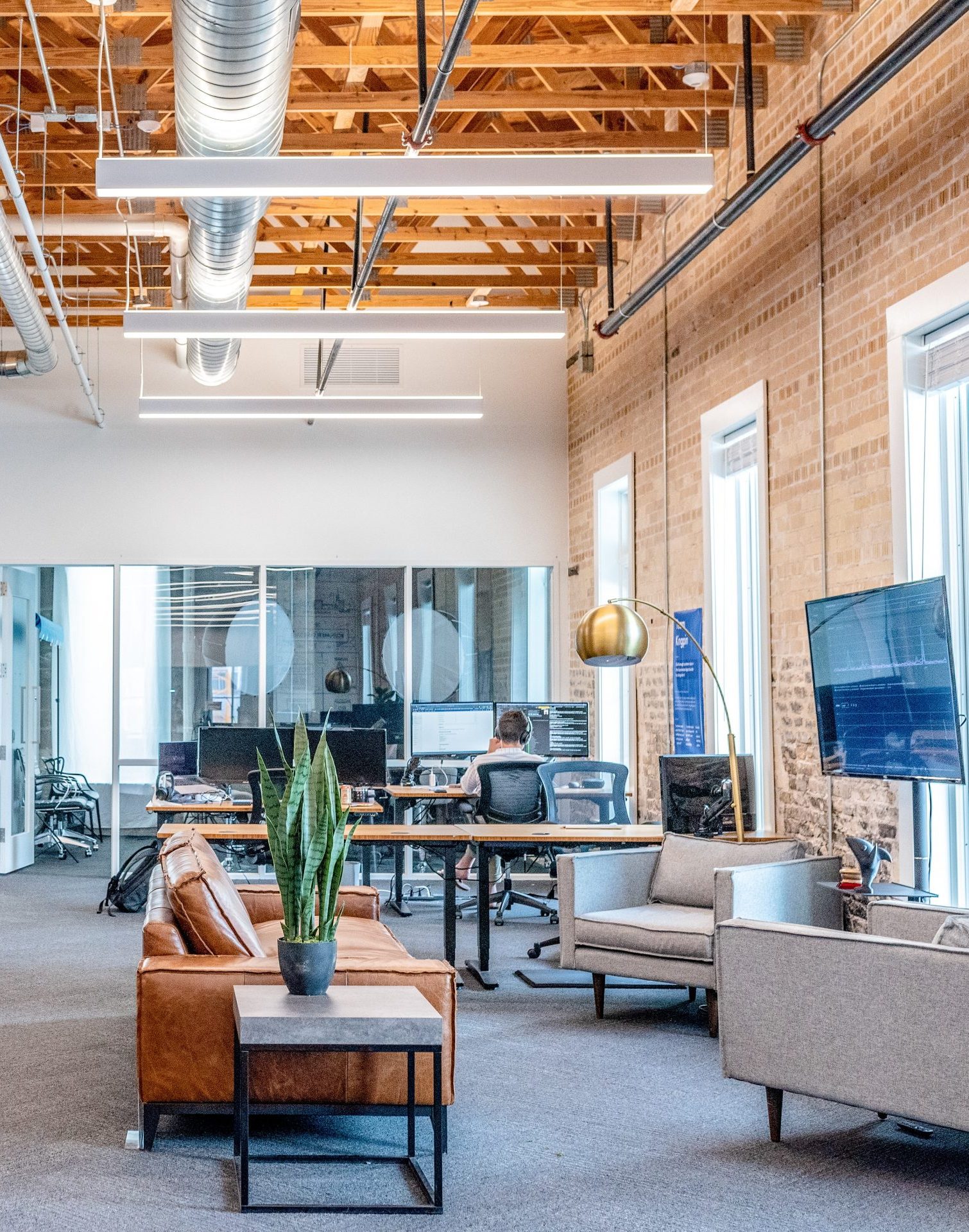 Innovative atria, designed to naturally ventilate